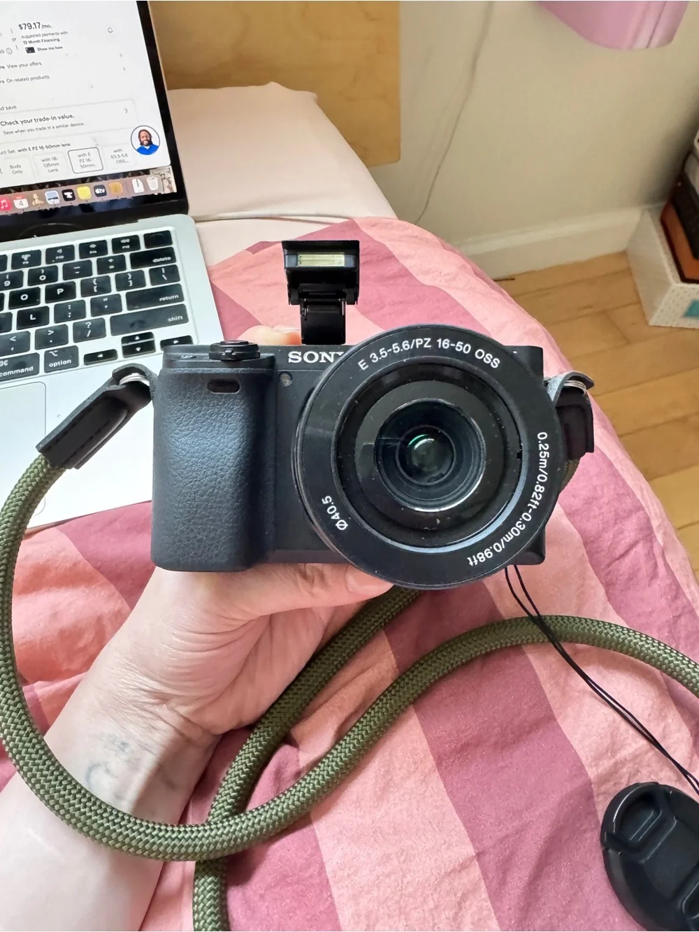 Sony Alpha a6400 Digital Camera with 16-50 mm lens